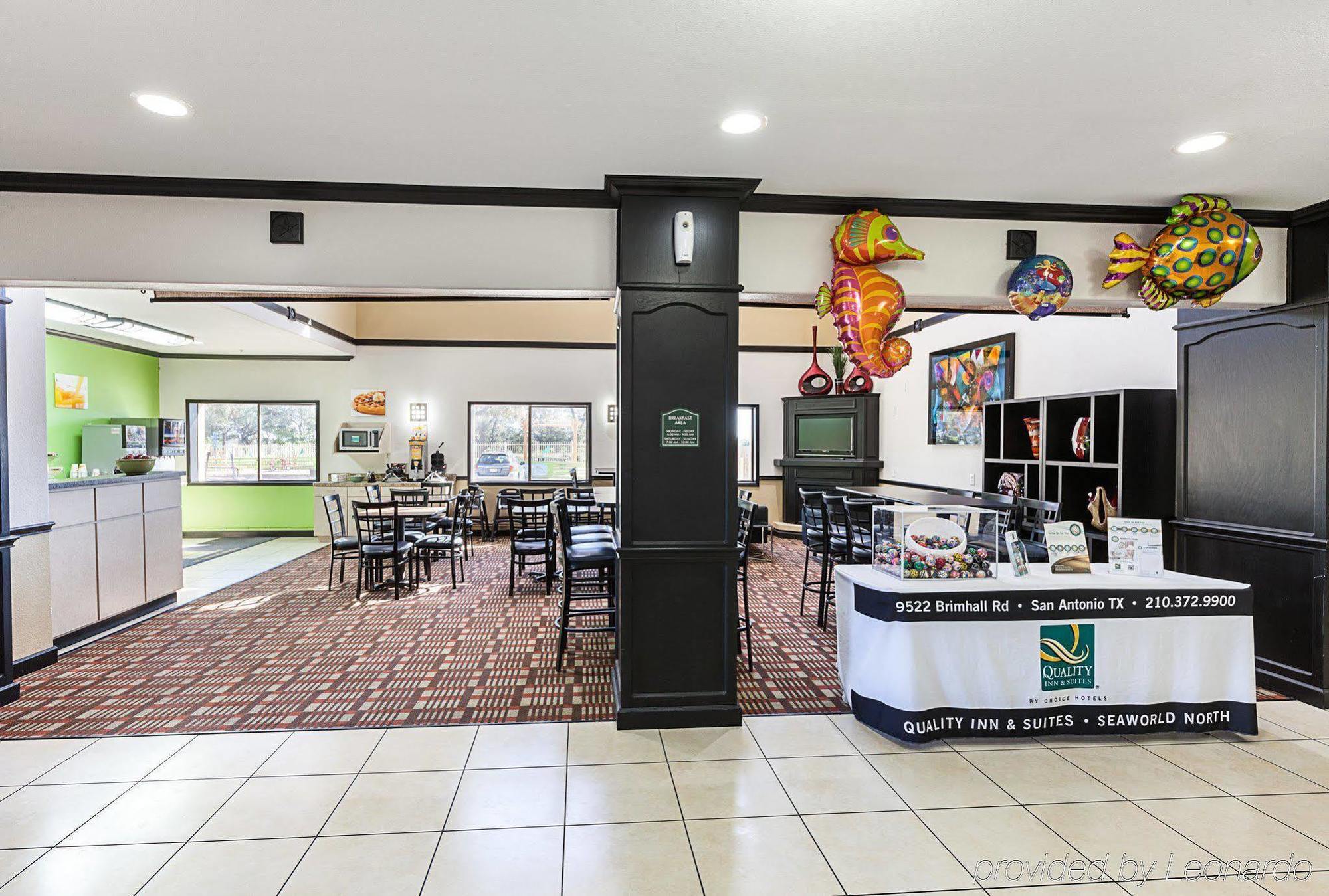 Quality Inn & Suites Seaworld North San Antonio Bagian luar foto